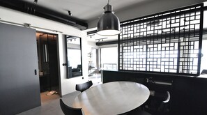 Luxury Penthouse, Sea View | Dining room
