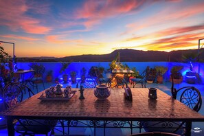 Outdoor dining - casa voyager chefchaouen (Chefchaouene)