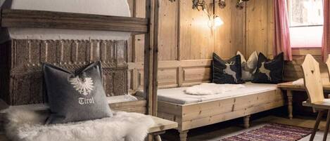 4 chambres, Wi-Fi gratuit, draps fournis