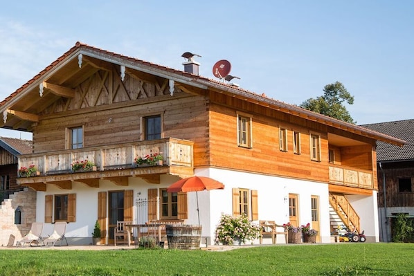 Exterior - in the holiday home Vorbergblick (Reichersbeuern)
