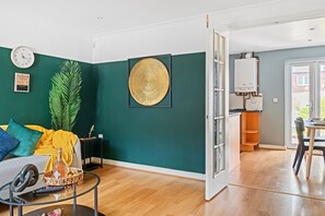 Smart TV - Charming 3-bedroom house with AC and WiFi in lovely Nottingham (Nottingham)