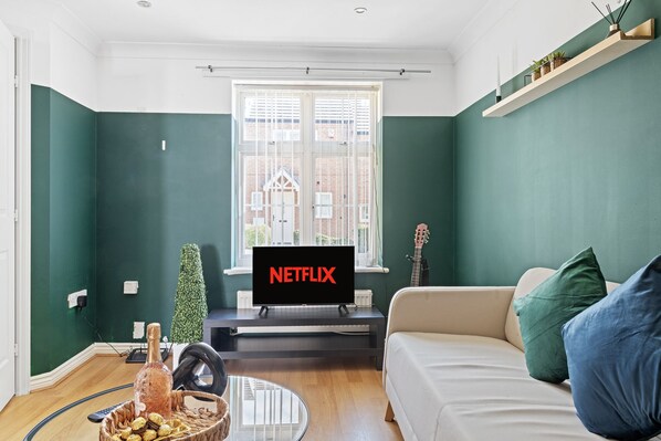 Smart TV - Charming 3-bedroom house with AC and WiFi in lovely Nottingham (Nottingham)