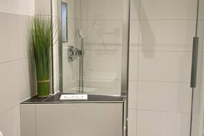 Dusche, Haartrockner