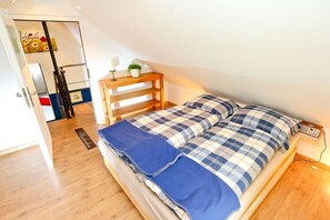 3 Schlafzimmer, Bügeleisen/Bügelbrett, Internetzugang, Bettwäsche