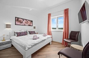 3 Schlafzimmer, Bügeleisen/Bügelbrett, kostenloses WLAN, Bettwäsche