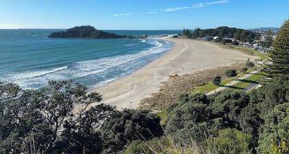 Papamoa Beach House - Sun, sand and surf