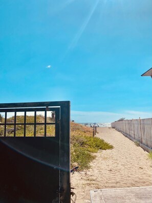 Strand
