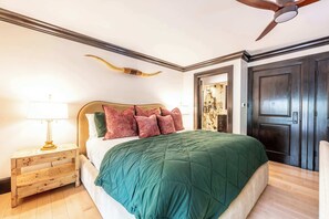 3 chambres, coffres-forts dans les chambres, bureau