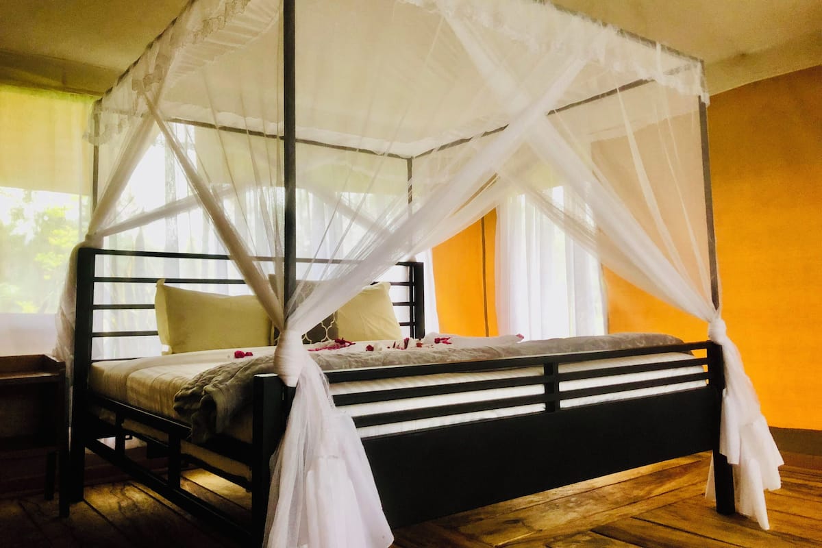 Luxury Family Tent