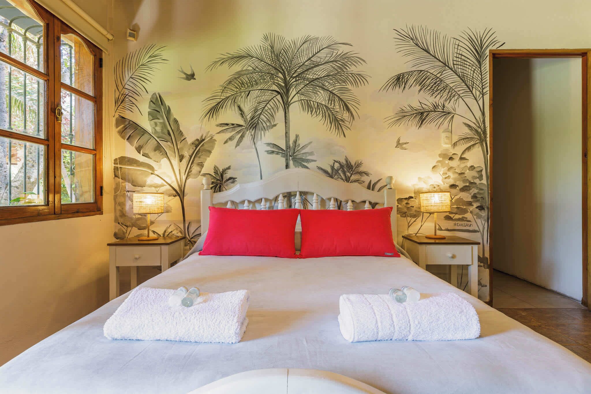 4 Schlafzimmer, Bügeleisen/Bügelbrett, WLAN, Bettwäsche