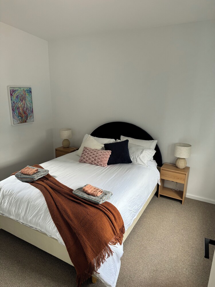 Pet friendly, central little gem Ballarat FeWodirekt