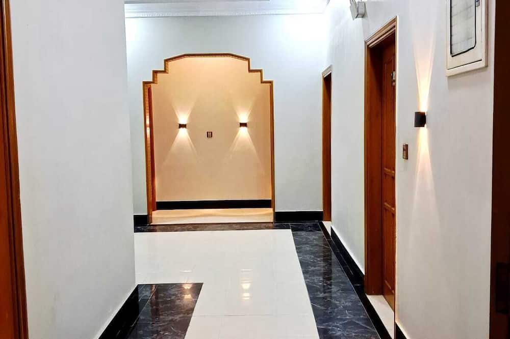 Cosy Inn Guest House Karachi