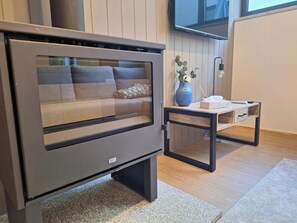 Interior - Charming two bedroom family friendly Villa next to the beach with exterior pool (Fão)