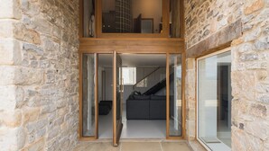 Exterior detail - Stunning Barn Conversion in the heart of Yorkshire Dales (Yorkshire Dales)