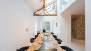Dining - Stunning Barn Conversion in the heart of Yorkshire Dales (Yorkshire Dales)