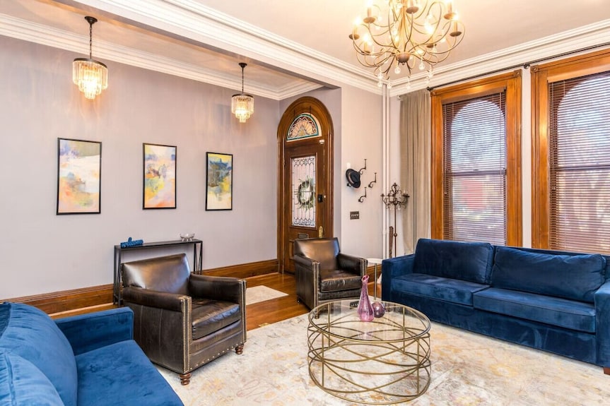 Luxury Brownstone | Walk To All | Washington Park - Cincinnati, OH