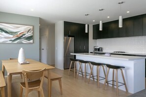 Imagen sin descripción, 5 de 30, botón