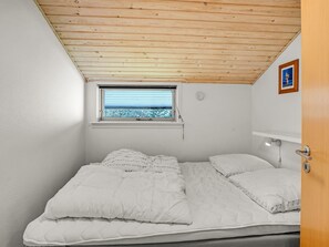 3 bedrooms, internet