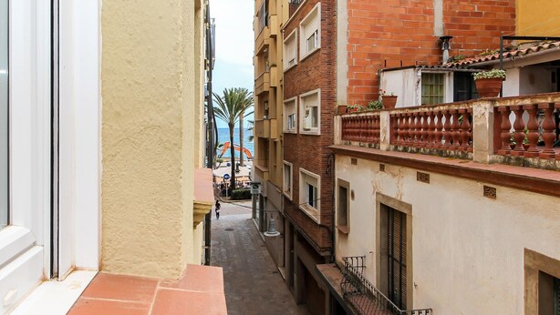 Unclassified image, 1 of 22, button - Lloret: Apt 4 people, AC, 100m to beach (Lloret de Mar)