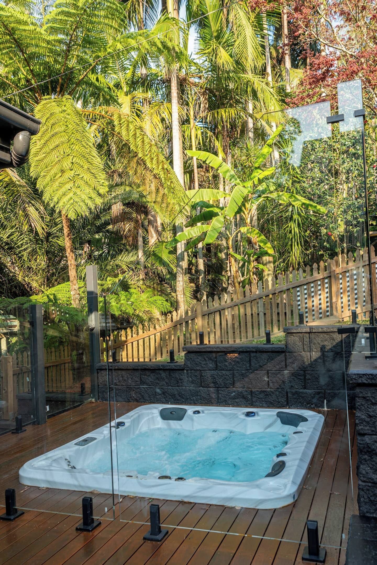 Bain à remous extérieur