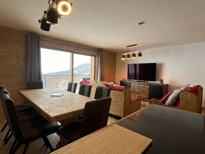 Interior - High-End Apartment 6 Pers, Private Parking, Plagne Center (La Plagne-Tarentaise)