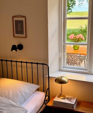 3 Schlafzimmer, Schreibtisch, Bügeleisen/Bügelbrett, kostenloses WLAN