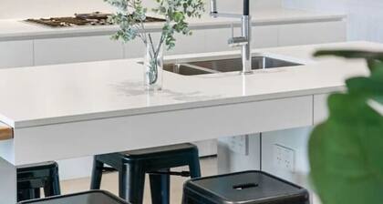 Parkvue 11 | What a Spot!