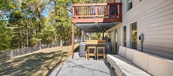 Blueberry Escape-Lakefront Family Cabin on Beaver Lake