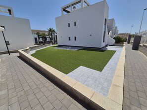 Imagen sin descripción, 4 de 16, botón