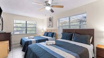 5 bedrooms, iron/ironing board, free WiFi, bed sheets