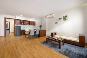 Family Apartment, 2 Bedrooms, Balcony | Desk, laptop workspace, blackout drapes, soundproofing - Dana Boutique Hotel & Apartment (Da Nang)