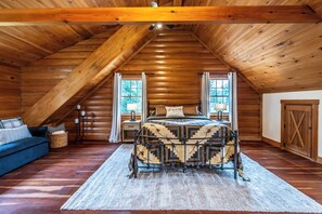 5 bedrooms, free WiFi, bed sheets