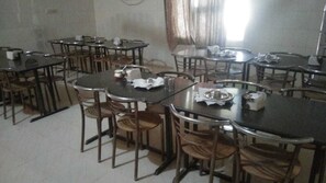 Daily to-go breakfast for a fee