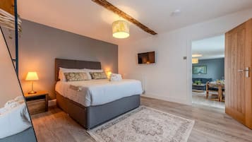 1 slaapkamer, een strijkplank/strijkijzer, reisbedje, wifi