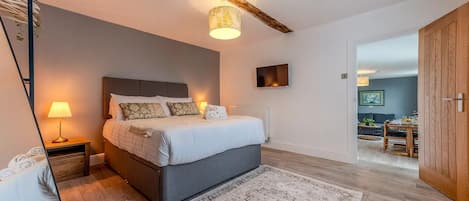 1 bedroom, iron/ironing board, travel cot, WiFi