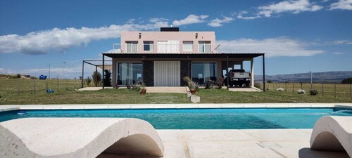 House by the lake Puerto del Aguila inbalo 01