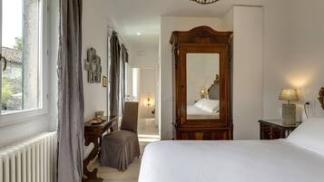 Villa, Smoking | 7 bedrooms