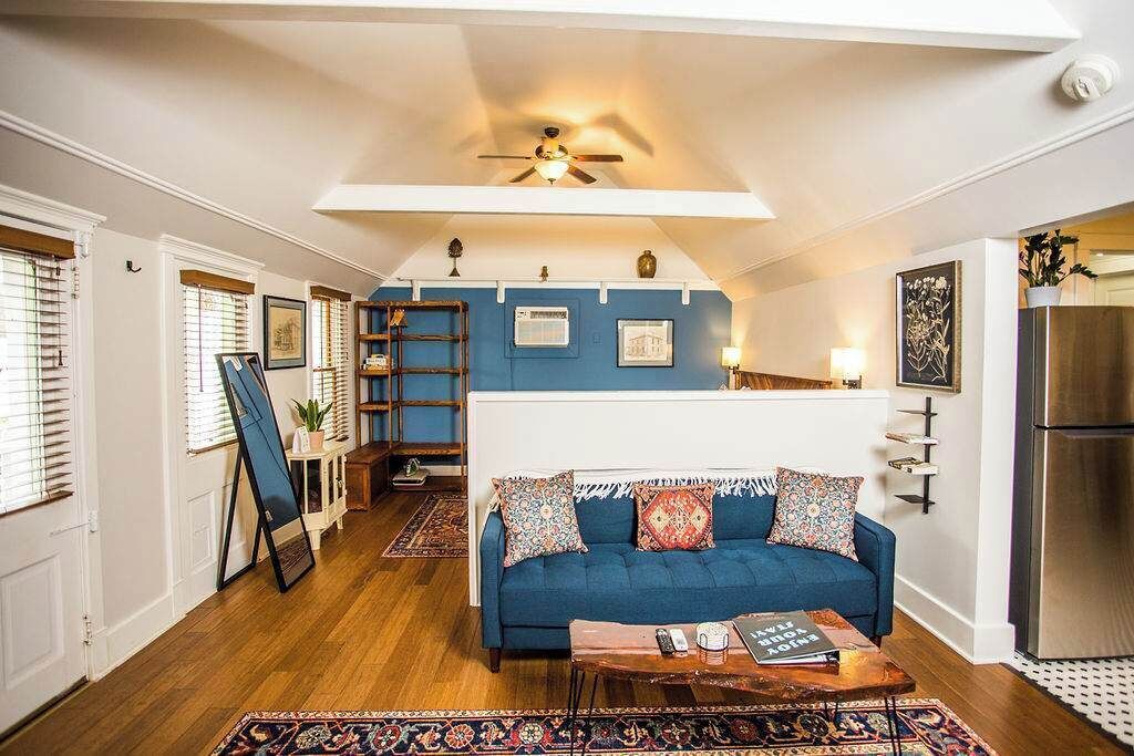 電視、壁爐、 辦公室