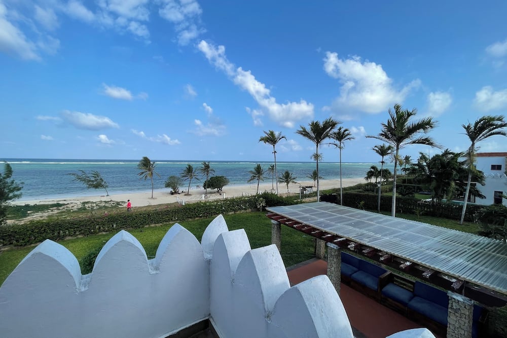 Coastal Villa Sultan Palace