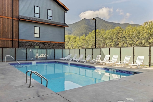 Year-round heated outdoor pool