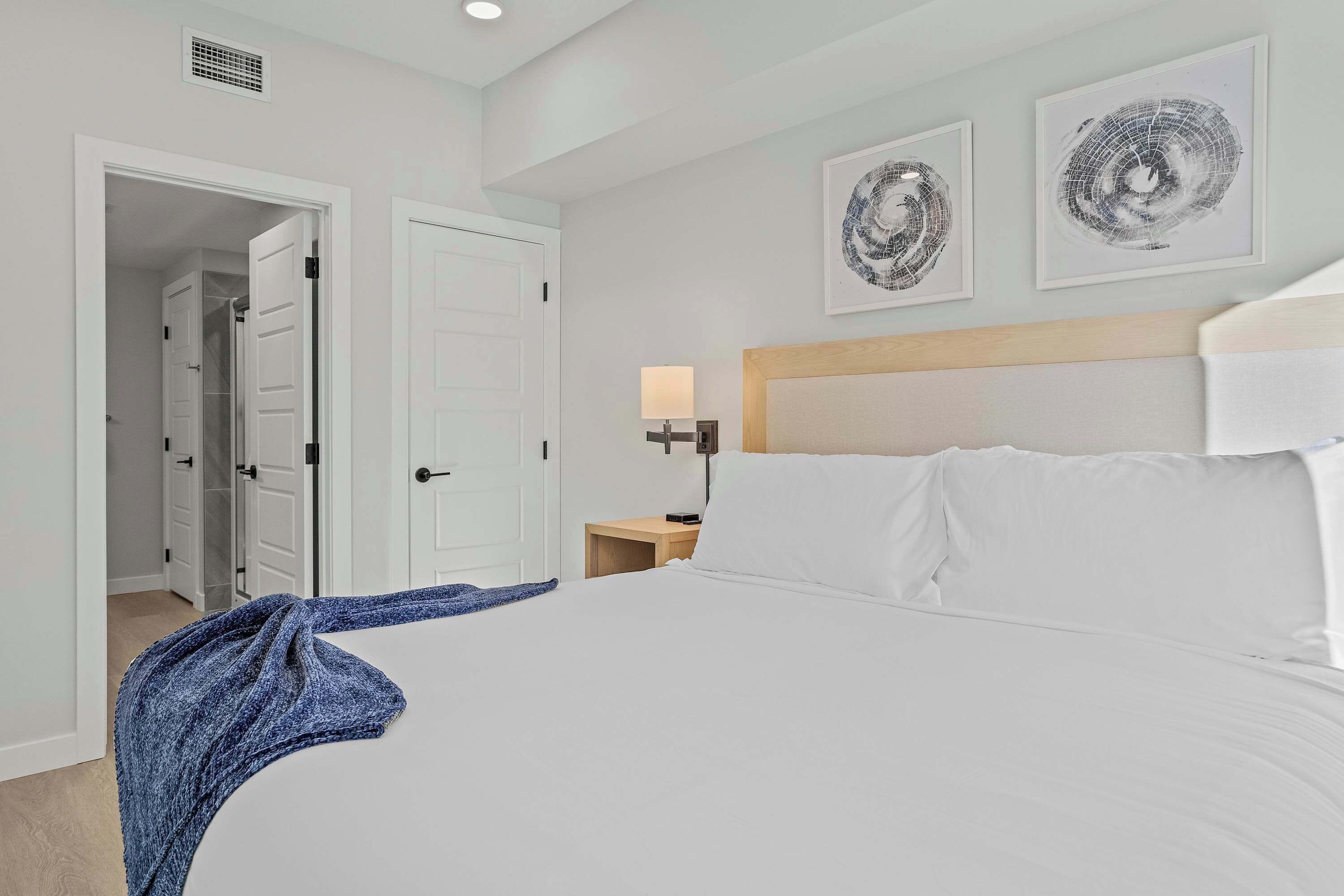 3 bedrooms, iron/ironing board, travel crib, WiFi