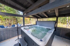 屋外スパ浴槽