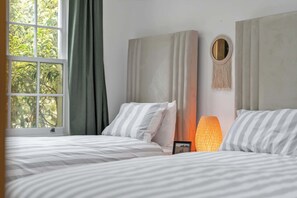 3 bedrooms, iron/ironing board, travel crib, WiFi