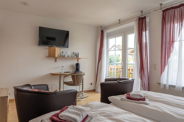 Chambre Double | Bureau, espace de travail pour ordinateur portable, Wi-Fi gratuit