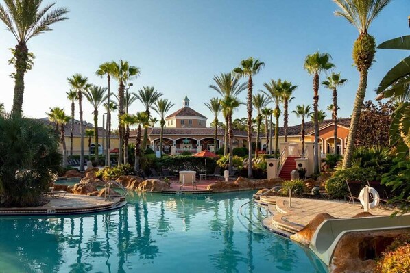 Pool - Fun Resort, Lazy River & Arcade, 15 Min to Disney! (Davenport)