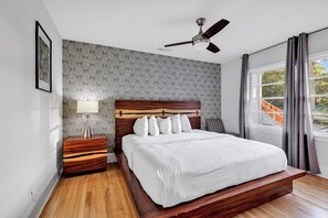 3 bedrooms, WiFi, bed sheets - Cottage Beach House at Holiday Shores (Myrtle Beach)