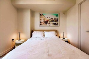 1 chambre, fer et planche à repasser, Wi-Fi, draps fournis