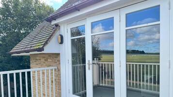 House, Smoking | 2 bedrooms