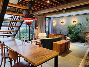 6 bedrooms, Internet - 6BR Designer Retreat With Jacuzzi Near Provenza (Medellín)