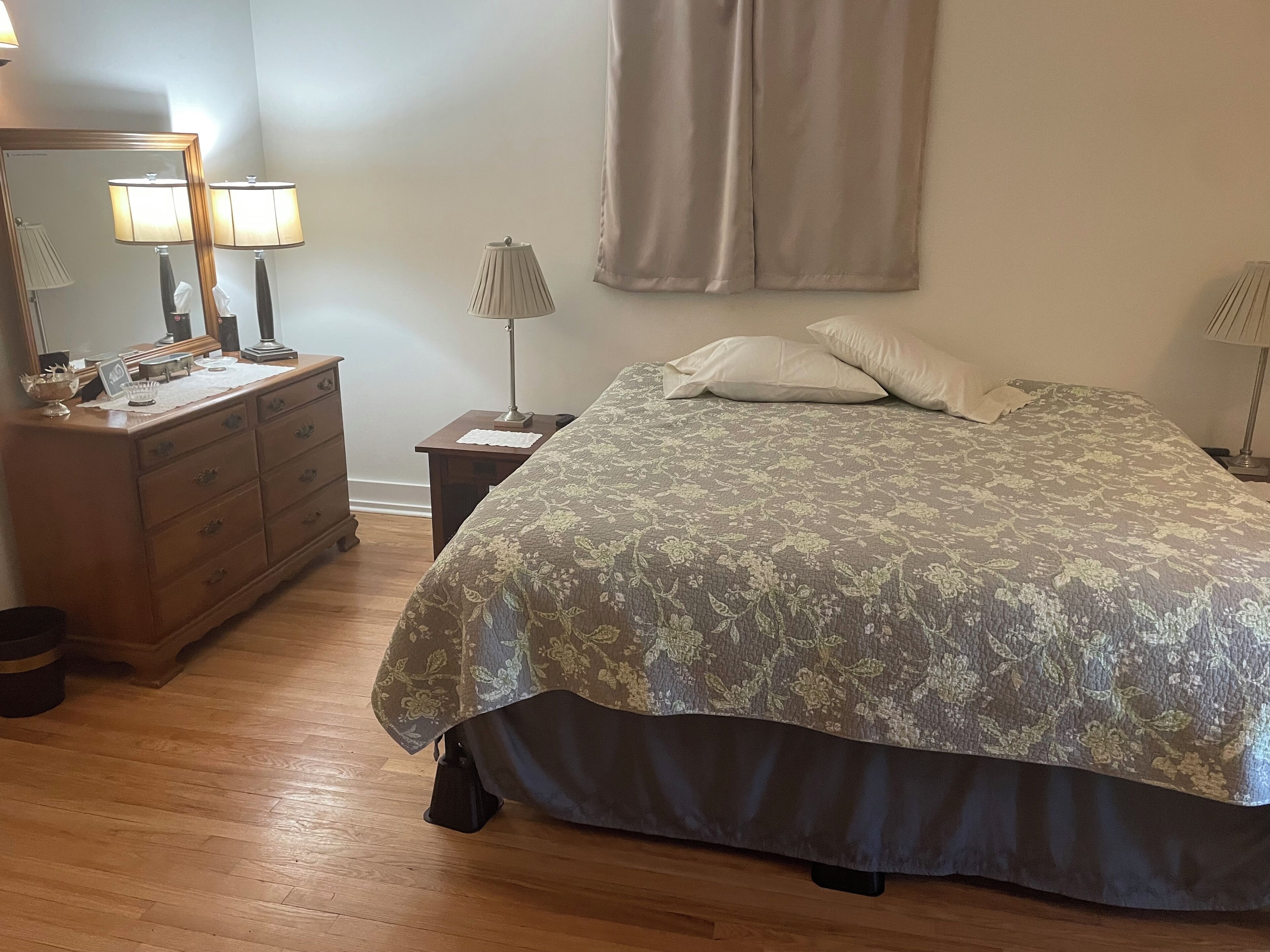 3 soveværelser, skrivebord, strygejern/strygebræt, gratis Wi-Fi